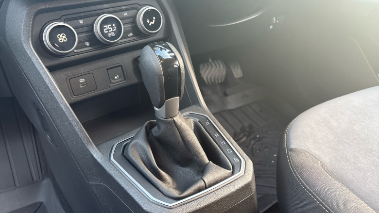 Dacia Jogger 1.6 HEV Extreme 5dr Auto Hybrid Estate